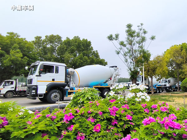 牡丹綻妍 譜寫(xiě)新篇 | 從車(chē)間到牡丹園，這些行業(yè)大腕為何集體"點(diǎn)贊"？