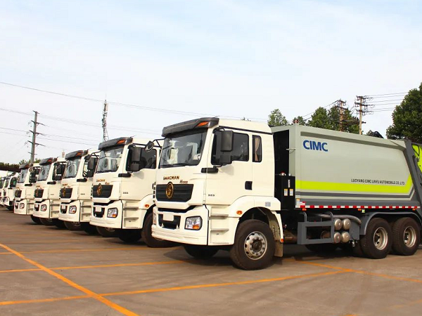 贊！凌宇汽車批量出口南美，特殊時期彰顯企業(yè)實力！