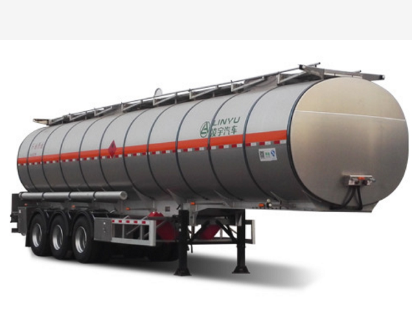 鋁合金罐車會(huì)完全替代鋼罐車嗎？油品運(yùn)輸誰(shuí)能贏到