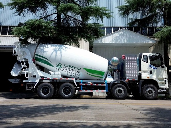 新能源攪拌車的保養(yǎng)策略都有哪些？