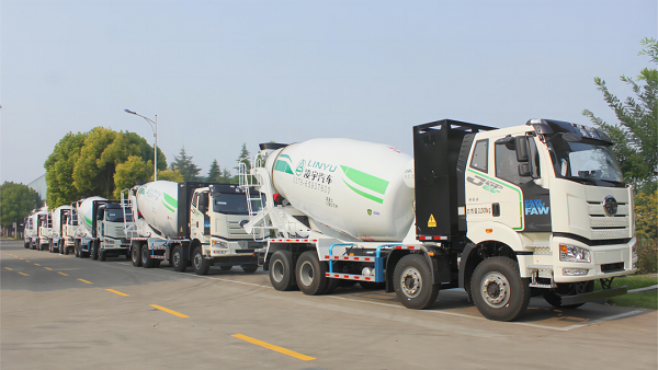 【重卡新聞】12月重卡銷5萬輛，2023年全年重卡銷量成績新鮮出爐！