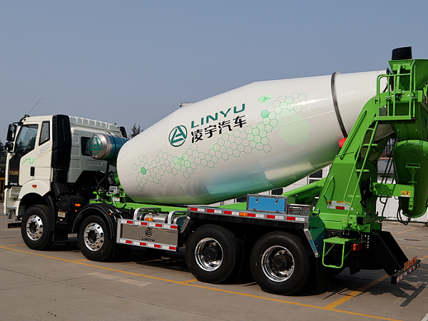【2022“超虎想象”】凌宇全新混動(dòng)攪拌車，先睹為快！