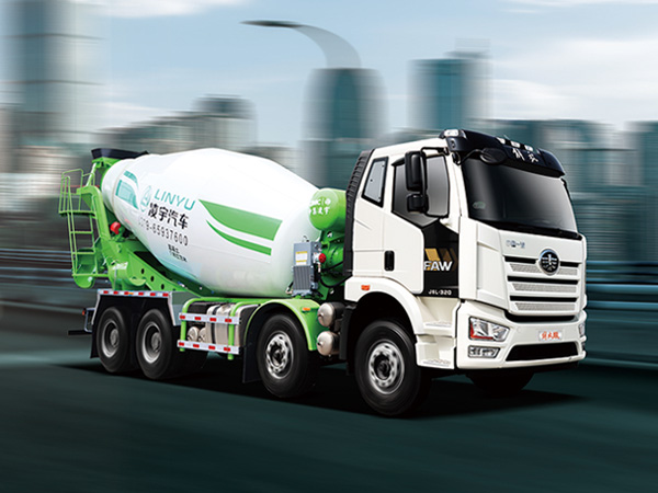 夜間施工如何保障水泥罐車(chē)安全？照明方案推薦