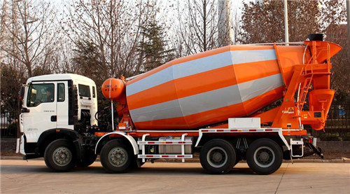 小方量攪拌車(chē)逆襲 選購(gòu)技巧您掌握沒(méi)？